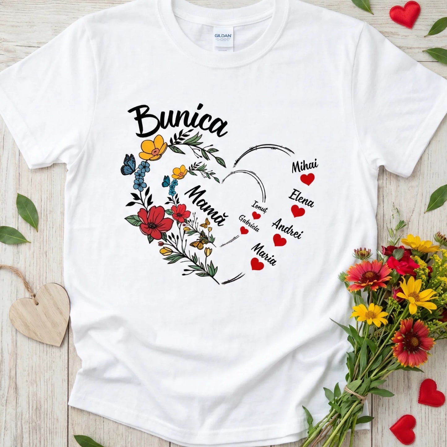 Tricou Personalizat pentru Bunica – Inimă cu Numele Nepoților