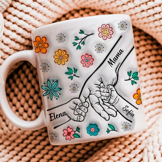 Cană de familie cu efect 3D și nume – cadou personalizat pentru mamă sau bunică